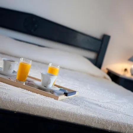 Elisso's Philoxenia Lägenhetshotell Agios Prokopios (Naxos)