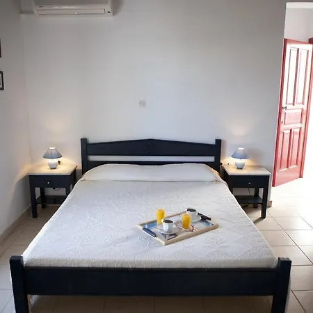 Elisso's Philoxenia 3* Agios Prokopios (Naxos)